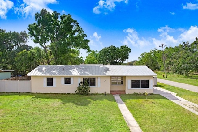 335 Diana Ave, Wauchula, FL 33873 - photo 1