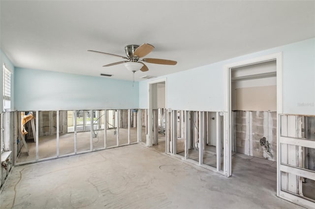 104 Carlyle Cir, Palm Harbor, FL 34683 - unfurnished room featuring healthy amount of natural light and a ceiling fan
