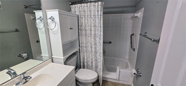 5725 80th St N Unit 107, Saint Petersburg, FL 33709 - bathroom featuring vanity and shower / bath combo
