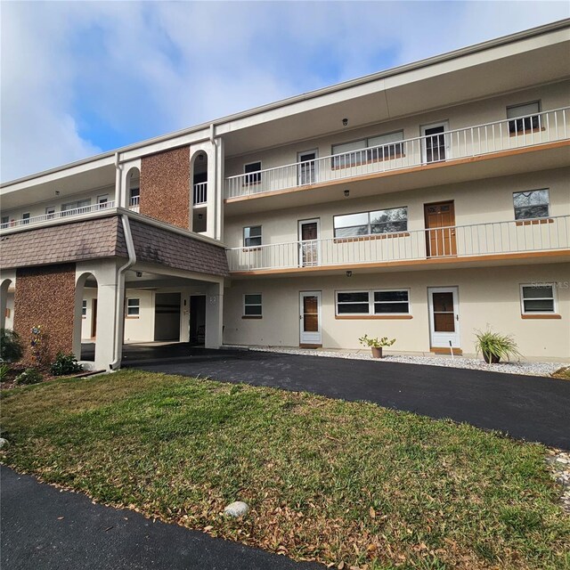 5880 38th Ave N Unit 107, Saint Petersburg, FL 33710 - view of building exterior
