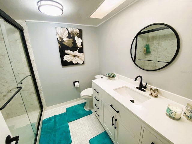700 Starkey Rd Unit 821, Largo, FL 33771 - full bath featuring toilet, a stall shower, vanity, and baseboards