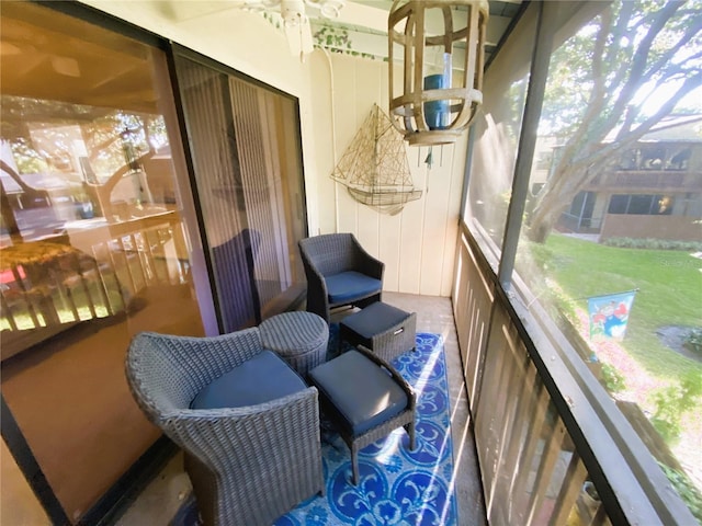 700 Starkey Rd Unit 821, Largo, FL 33771 - view of sunroom / solarium