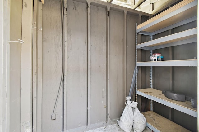 440 Woods Landing Trl, Oldsmar, FL 34677 - view of storage