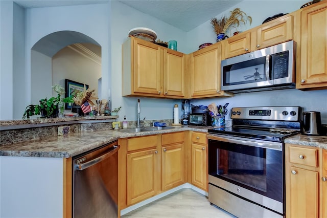 17965 Villa Creek Dr, Tampa, FL 33647 - photo 4