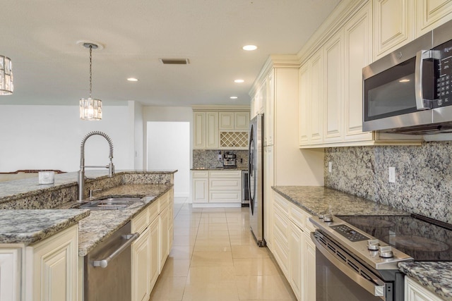 4127 53rd Ave S, Saint Petersburg, FL 33711 - photo 4