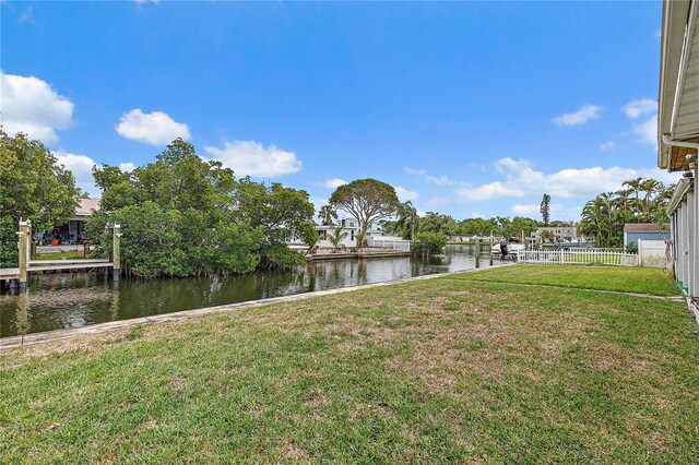 9101 Oak St NE, Saint Petersburg, FL 33702 - photo 4
