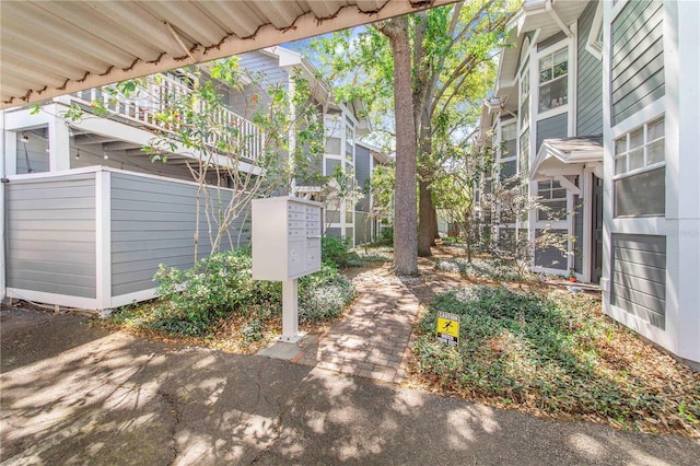 506 S Willow Ave Unit 7, Tampa, FL 33606 - view of patio featuring mail area