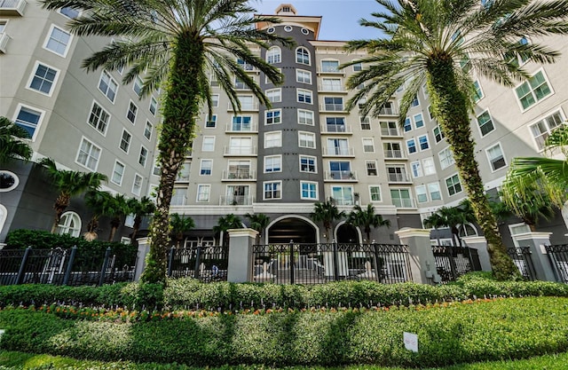 700 S Harbour Island Blvd Unit 404, Tampa, FL 33602 - view of property featuring fence