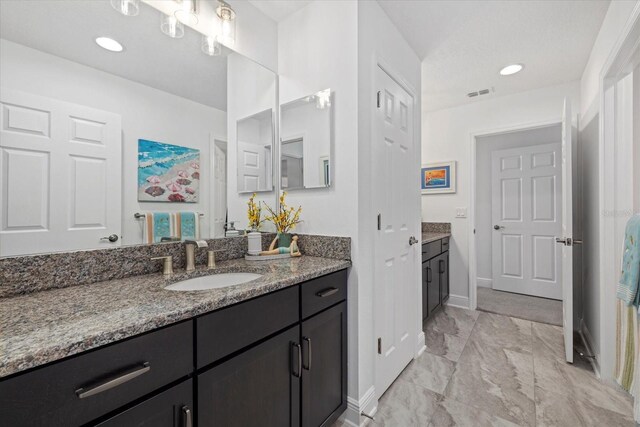 33105 Kateland Dr, Wesley Chapel, FL 33545 - photo 51