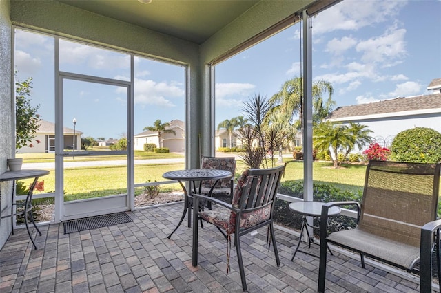689 Chipper Dr, Sun City Center, FL 33573 - view of sunroom