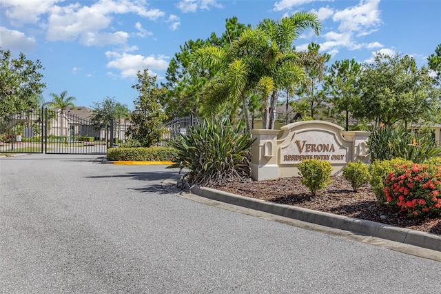 689 Chipper Dr, Sun City Center, FL 33573 - photo 48