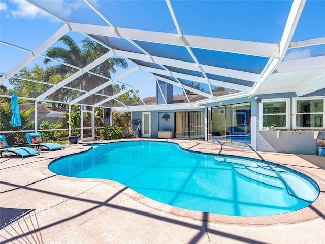 13420 Rustic Pines Blvd S, Seminole, FL 33776 - swimming pool featuring a patio area and fence