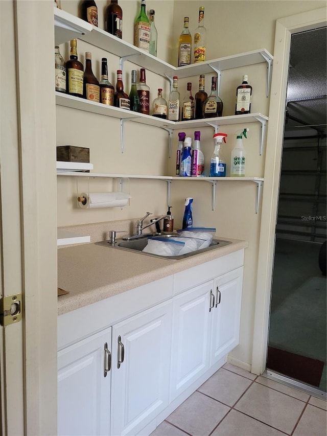 7392 Meadow Brook Ln, Spring Hill, FL 34606 - indoor bar with light tile patterned floors