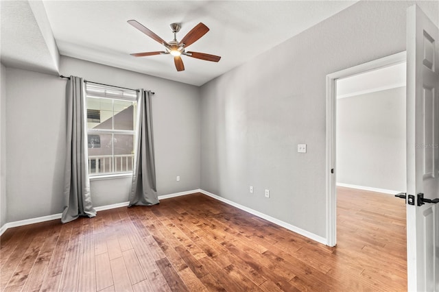 700 S Harbour Island Blvd Unit 240, Tampa, FL 33602 - spare room with hardwood / wood-style flooring, baseboards, and ceiling fan