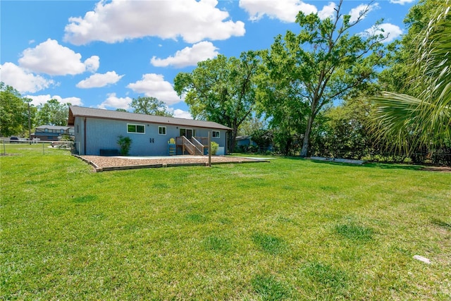 view of yard with fence
