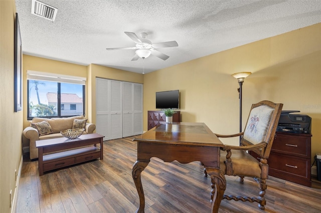5625 Escondida Blvd S, Saint Petersburg, FL 33715 - photo 33