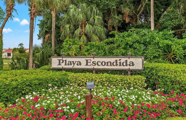 5625 Escondida Blvd S, Saint Petersburg, FL 33715 - photo 46
