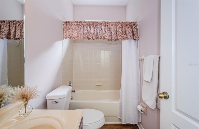 15925 Pond Rush Ct, Land O Lakes, FL 34638 - full bath featuring vanity and shower / tub combo