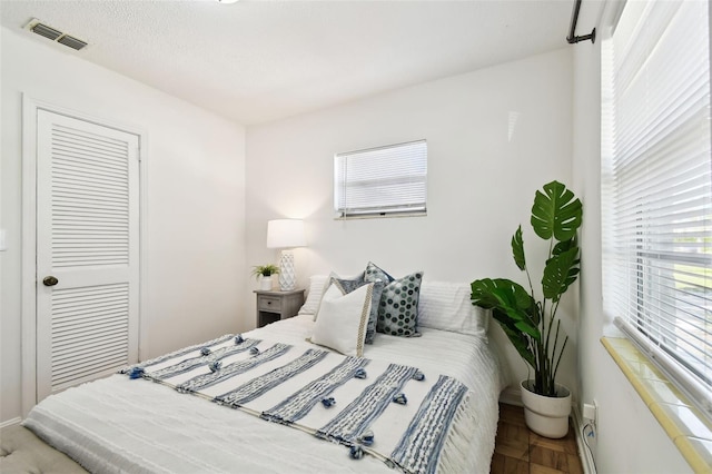 3818 W San Miguel St, Tampa, FL 33629 - bedroom with visible vents and a closet