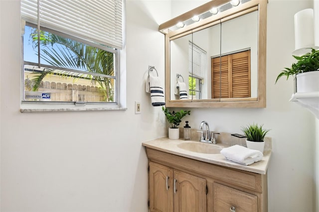 3818 W San Miguel St, Tampa, FL 33629 - bathroom featuring vanity and a wealth of natural light