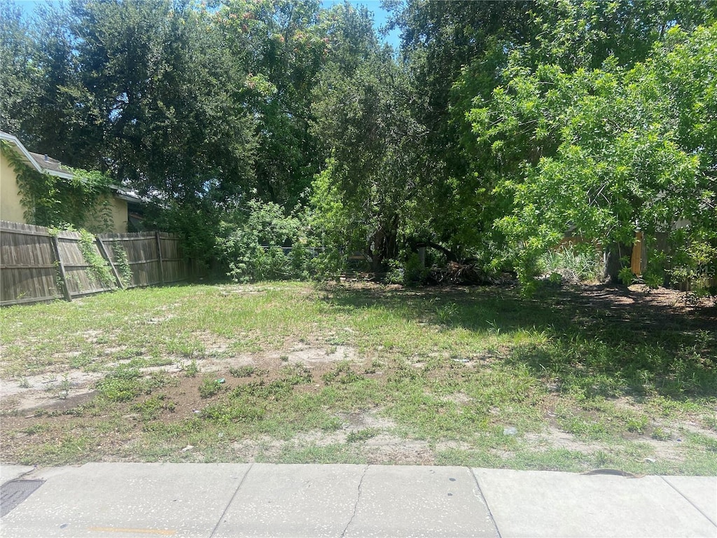 1406 14th Ave S, Saint Petersburg, FL 33705 - photo 1