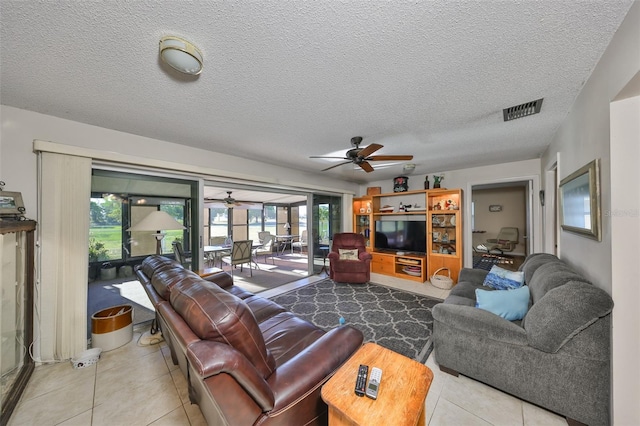 672 Allegheny Dr, Sun City Center, FL 33573 - photo 13