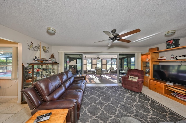 672 Allegheny Dr, Sun City Center, FL 33573 - photo 14