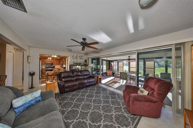 672 Allegheny Dr, Sun City Center, FL 33573 - photo 15