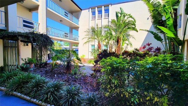 9940 47th Ave N Unit 210, Saint Petersburg, FL 33708 - photo 27