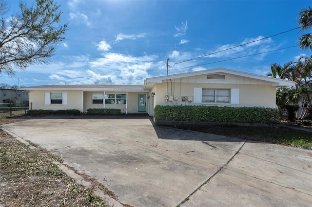 1863 Venetian Point Dr, Clearwater, FL 33755 - photo 3