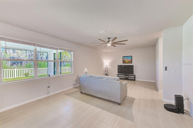 11086 Sundrift Dr, Tampa, FL 33647 - photo 17
