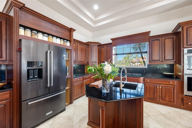 19005 Cour Ests, Lutz, FL 33558 - kitchen with stainless steel appliances, a sink, backsplash, open shelves, and recessed lighting