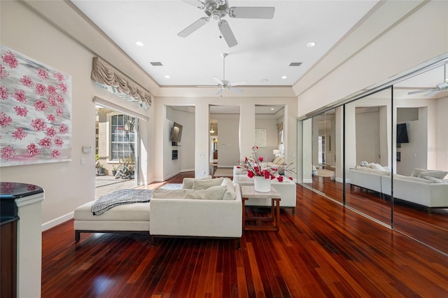 19005 Cour Ests, Lutz, FL 33558 - living room featuring a ceiling fan, hardwood / wood-style floors, baseboards, recessed lighting, and crown molding