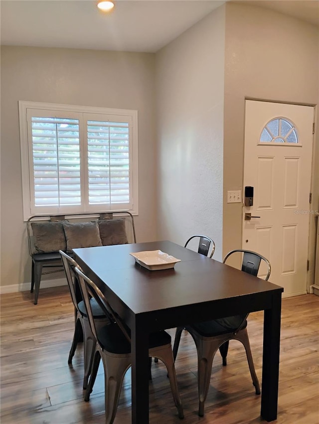 11233 51st Ave N, Saint Petersburg, FL 33708 - dining space with light wood-style flooring, recessed lighting, and baseboards