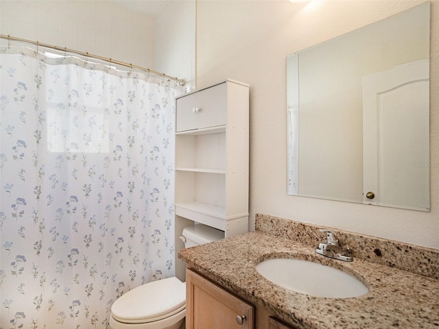 405 Laguna Mill Dr, Ruskin, FL 33570 - bathroom featuring vanity and curtained shower