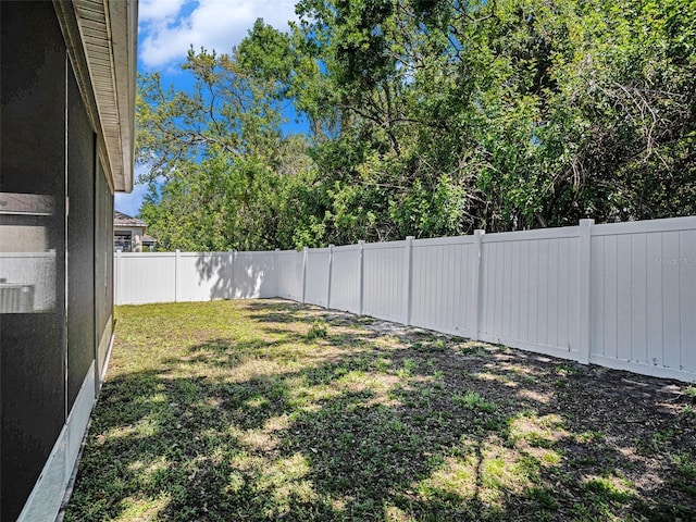 405 Laguna Mill Dr, Ruskin, FL 33570 - view of fenced backyard
