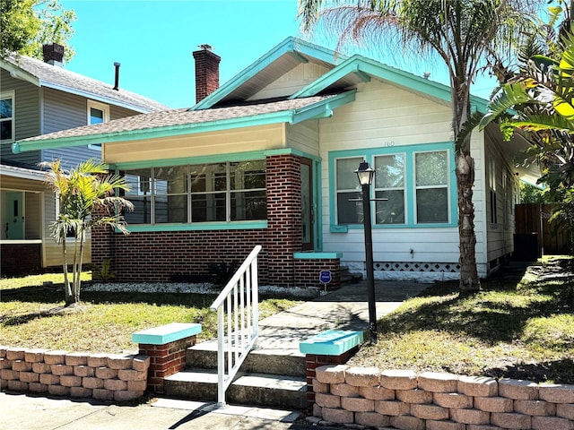 160 16th Ave NE, Saint Petersburg, FL 33704 - view of front of house