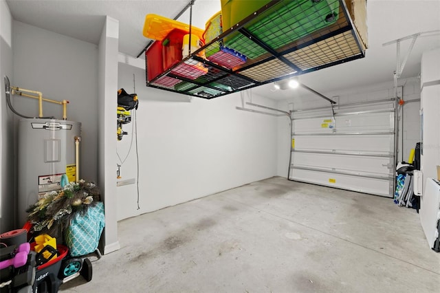 2760 Scarlet Bay Pl, Brandon, FL 33510 - garage with water heater