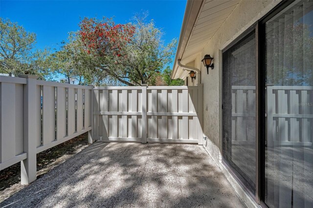 1333 Shady Pine Way Unit F, Tarpon Springs, FL 34688 - photo 8