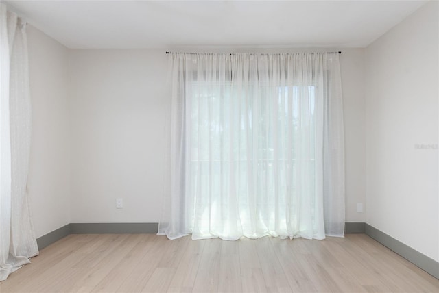 1320 Coral Way S, Saint Petersburg, FL 33705 - spare room featuring light wood-style flooring