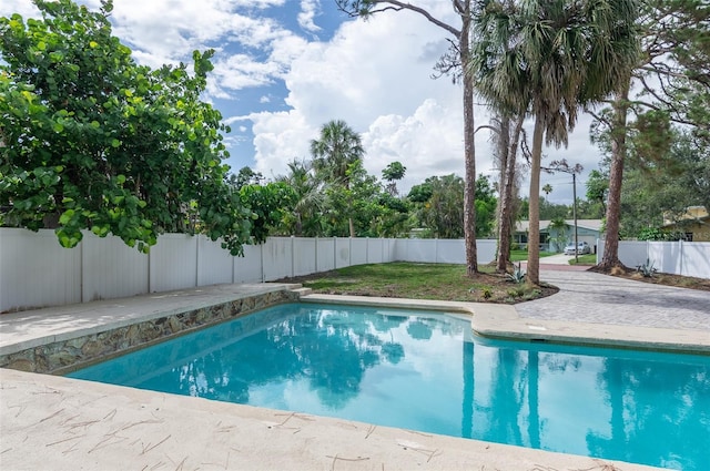 1320 Coral Way S, Saint Petersburg, FL 33705 - view of pool with a fenced backyard