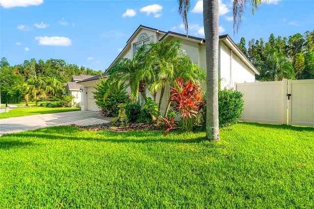 30829 Iverson Dr, Wesley Chapel, FL 33543 - photo 3