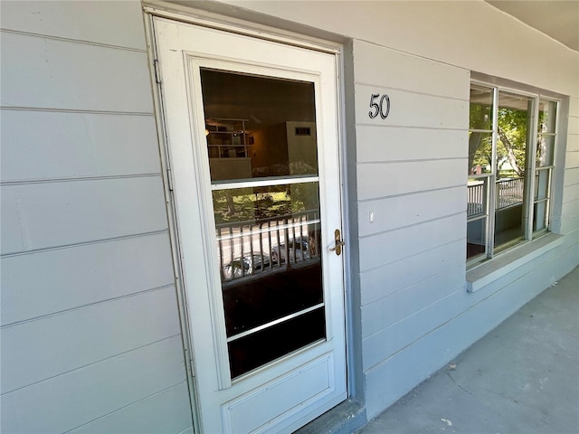 view of exterior entry