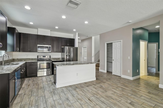 1571 Montgomery Bell Rd, Wesley Chapel, FL 33543 - photo 14
