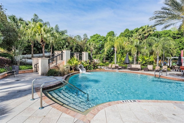 17927 Bahama Isle Cir, Tampa, FL 33647 - pool with a patio