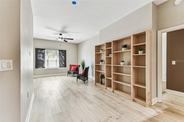 100 4th Ave S Unit 220, Saint Petersburg, FL 33701 - sitting room with light wood-style flooring and a ceiling fan