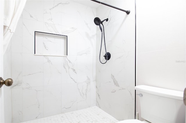 12140 74th St, Largo, FL 33773 - bathroom with toilet and a tile shower