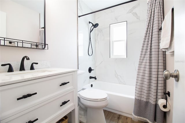 12140 74th St, Largo, FL 33773 - bathroom featuring shower / bath combo, toilet, vanity, and wood finished floors