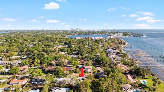 6305 Bahama Shores Dr S, Saint Petersburg, FL 33705 - photo 2