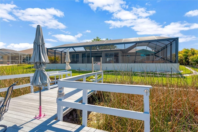 exterior space featuring a lanai